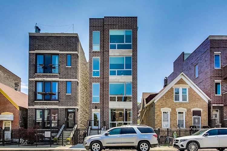 2429 W Augusta Blvd #1 Chicago, IL 60622