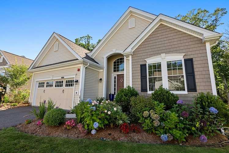 50 Primrose Cir #50 Hopkinton, MA 01748