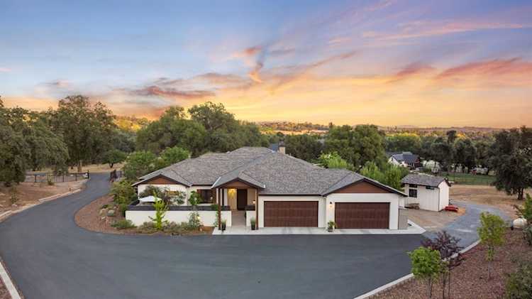 1870 Rosemont Lane Penryn, CA 95663