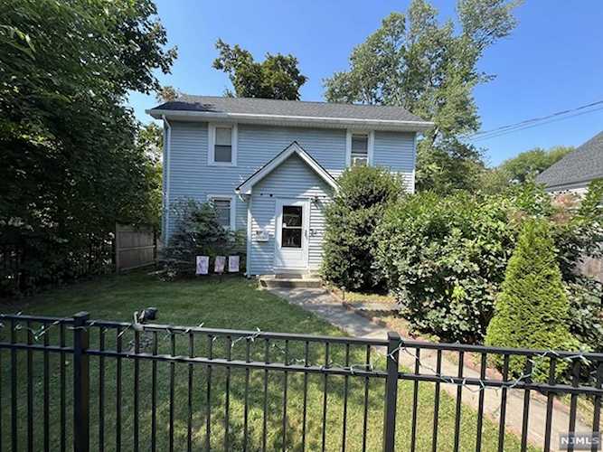 104 Ramapo Valley Road Mahwah, NJ 07430