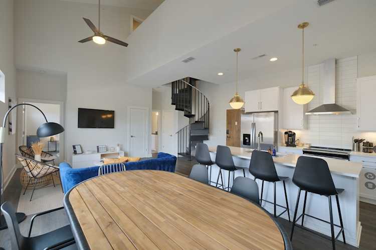 119 Mason Ave #304 Nashville, TN 37203