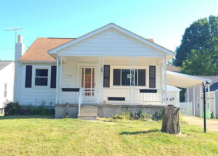 1546 Graf Street Lancaster, OH 43130