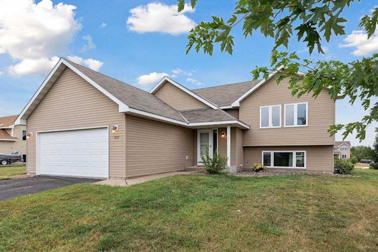 437 Abby Lane Somerset, WI 54025