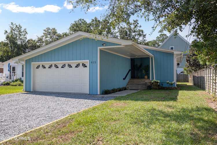 615 Spartanburg Ave Carolina Beach, NC 28428