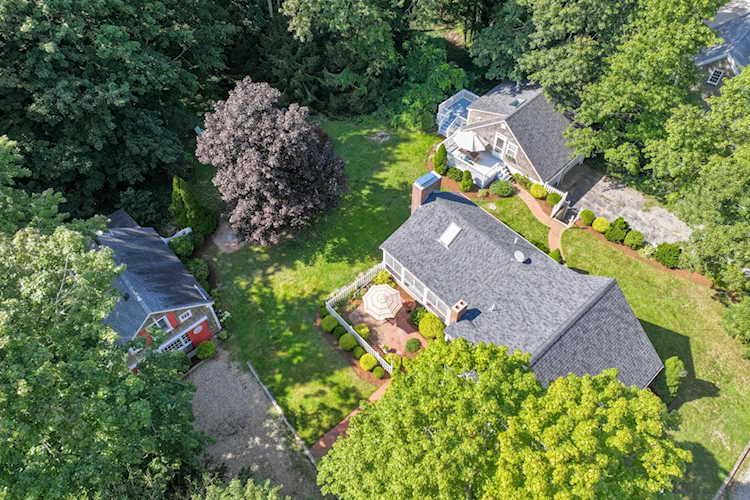 21 Minden Lane Yarmouth Port, MA 02675