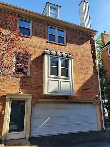 527 W 20th St #401 Norfolk, VA 23517