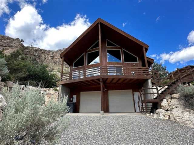 6 King Lane Gardiner, MT 59030