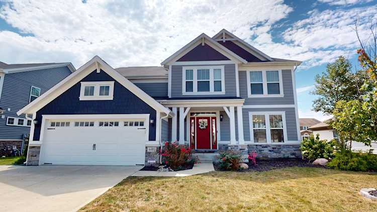 6481 Treeline Ln Mccordsville, IN 46055