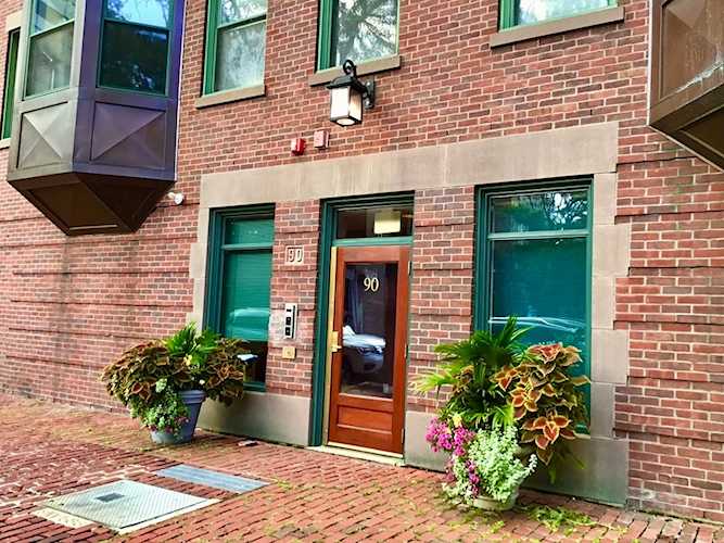 90 Broadway St #2C Boston, MA 02116