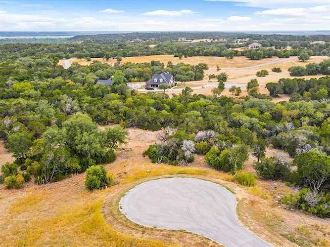 8024 Lundin Court Cleburne, TX 76033