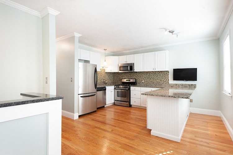 177 H St #1 Boston, MA 02127