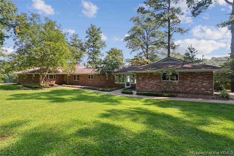 210 Yorkview Rd Yorktown, VA 23692