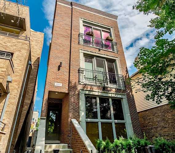 1037 N Winchester Ave #2 Chicago, IL 60622