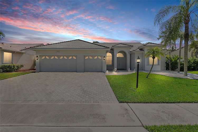 9540 Lake Serena Dr Boca Raton, FL 33496