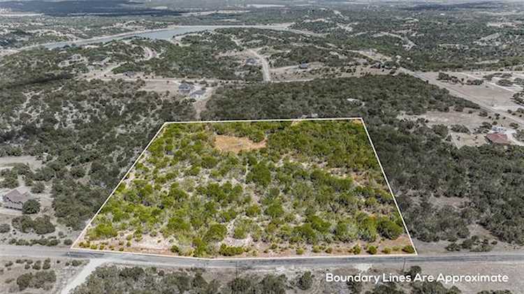 565 Lighthouse Drive Bluff Dale, TX 76433