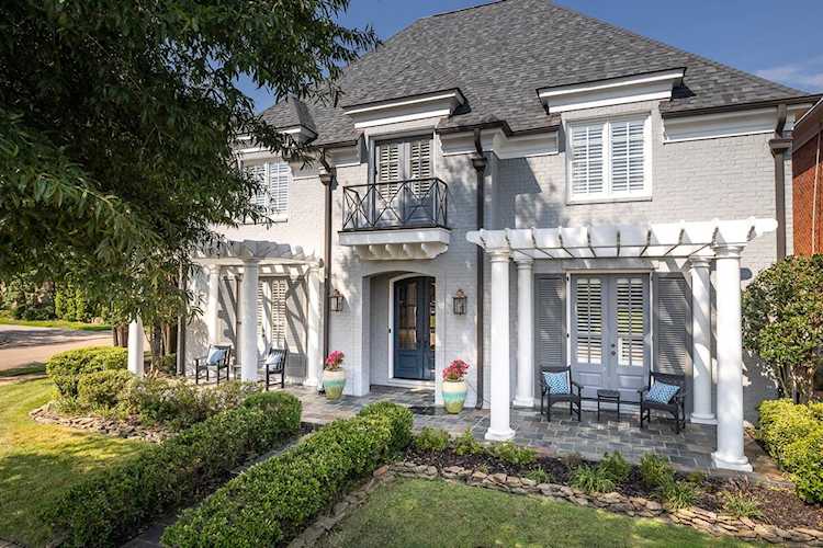 1867 Old Towne Ln Germantown, TN 38139