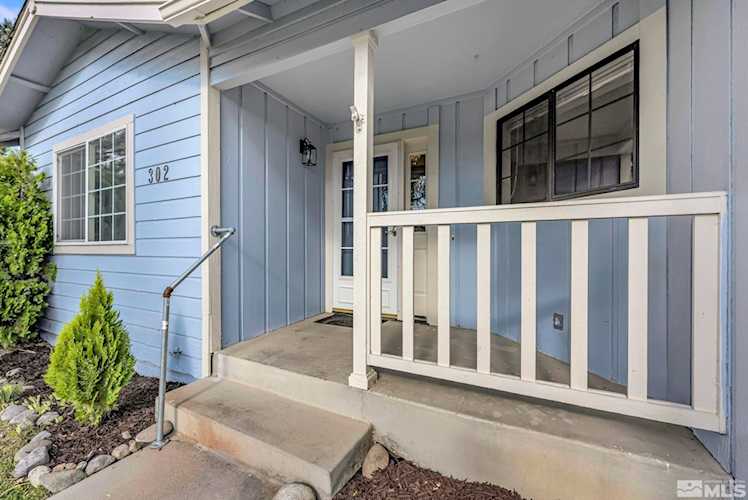 302 Stillwater Dr Dayton, NV 89403