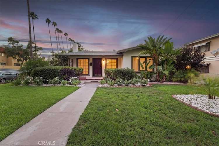 1003 N Louise St Glendale, CA 91207 | MLS GD23168817 Photo 1