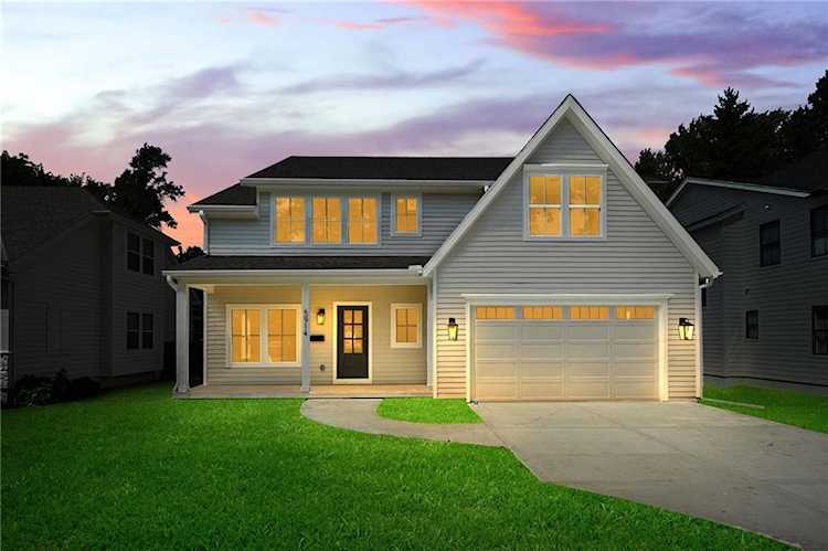 5914 Alhambra St Fairway, KS 66205