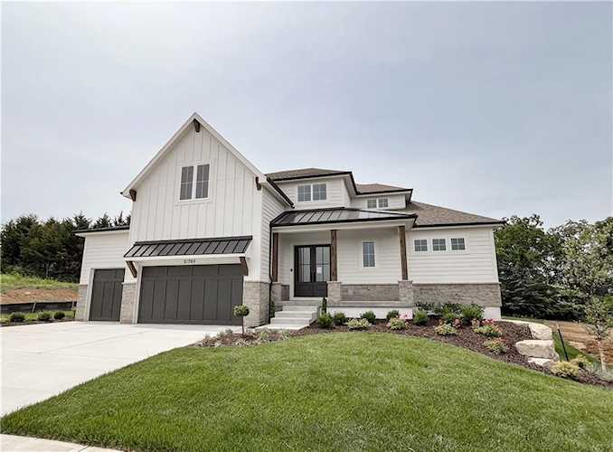 21705 W 80th Terrace St Shawnee, KS 66220