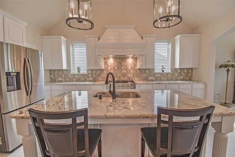 1717 Everitt Trail Fort Worth, TX 76052