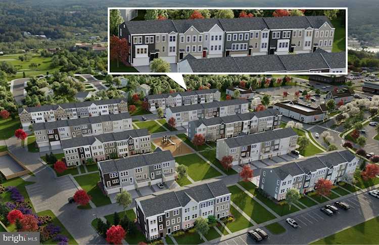 15042 Jaxton Square Ln Haymarket, VA 20169