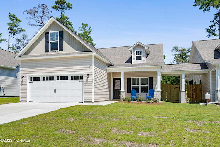 1071 Dan Owen Dr Hampstead, NC 28443