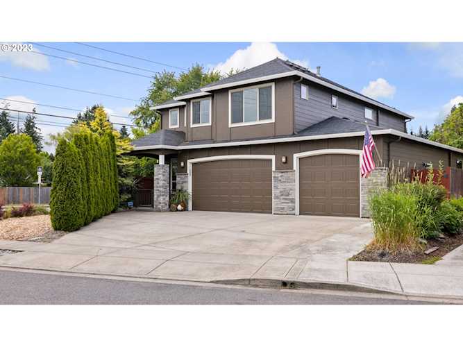 11 SW 9th ST Battle Ground, WA 98604