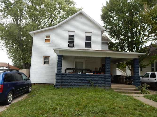 326 N 11th Street Newark, OH 43055
