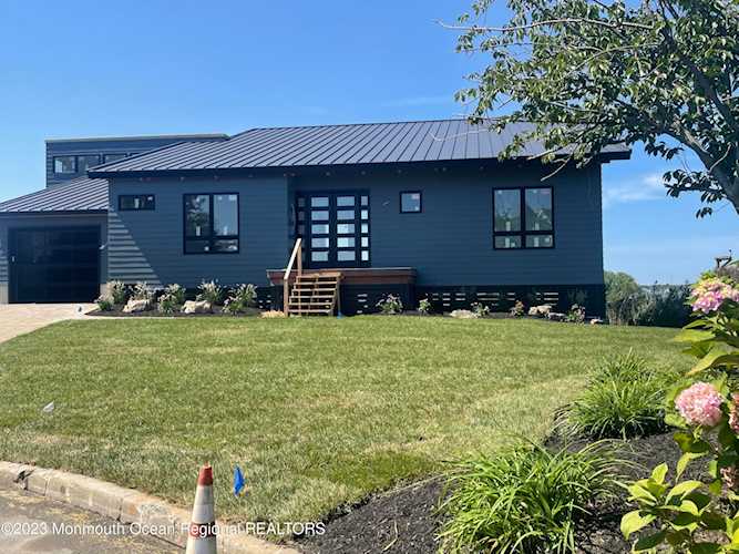 42 Highland Ave Monmouth Beach, NJ 07750