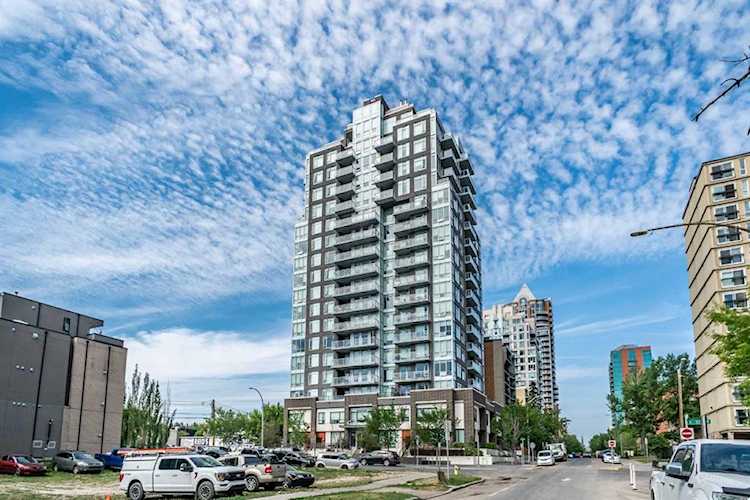 1501 6 St SW #102 Calgary, AB T2R 0Z7
