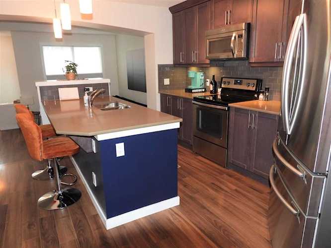 96 Fireside Crescent Cochrane, AB T4B3Y9