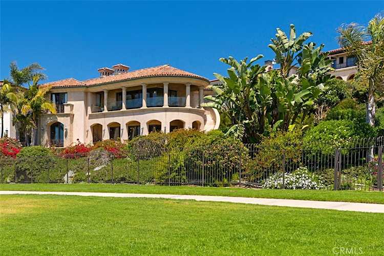 26 Ritz Cove Dana Point, CA 92629