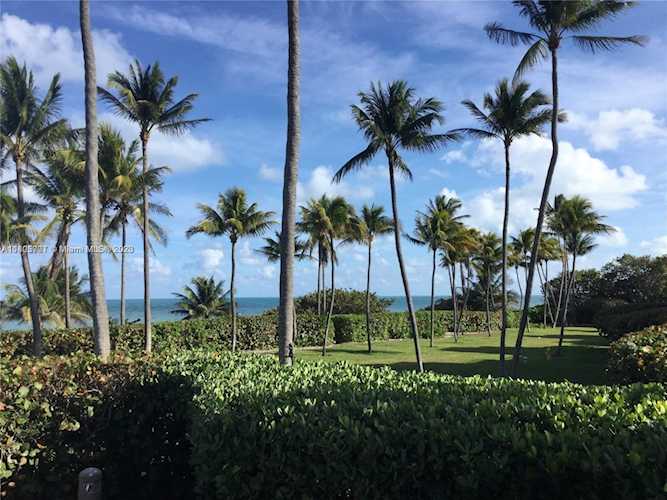 151 Crandon Blvd #324 Key Biscayne, FL 33149