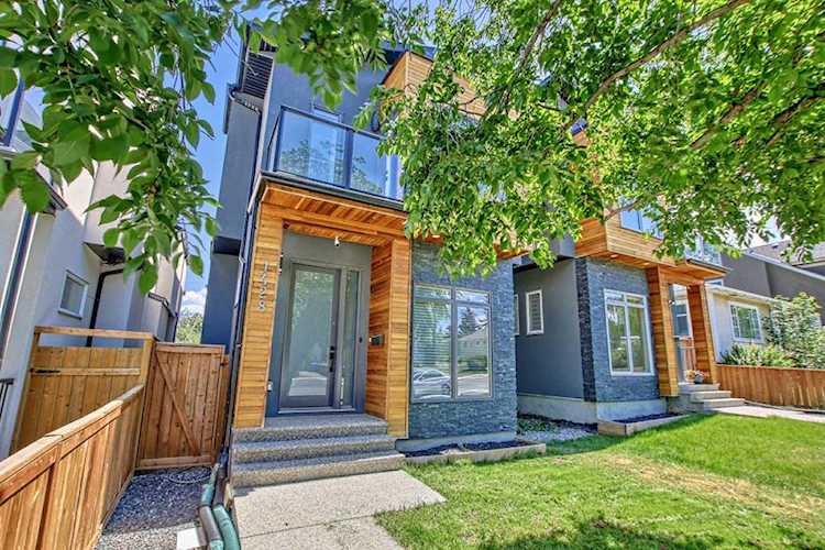 1428 27 St SW Calgary, AB T3C 1L3