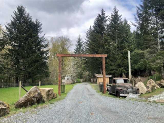 2085 Midora Rd Nanaimo, BC V9X 1E8