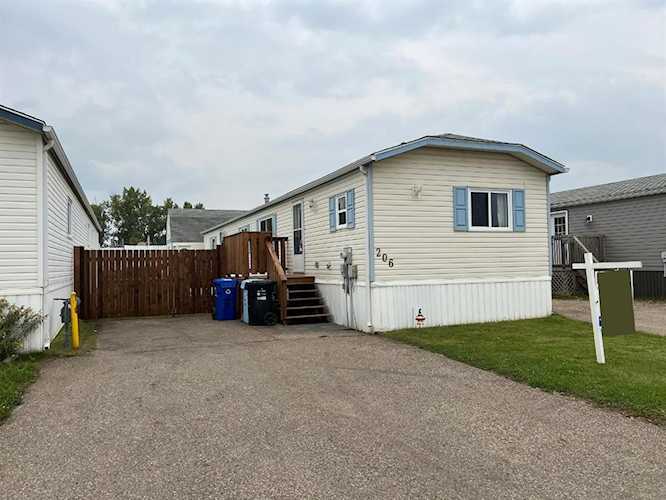 206 Grant Way Fort McMurray, AB t9h5j