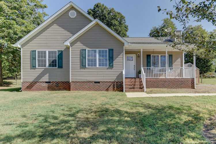 1063 Bellevue Rd Forest, VA 24551 | MLS 348138 Photo 1