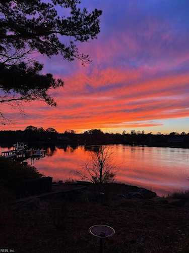 1253 N Inlynnview Rd Virginia Beach, VA 23454