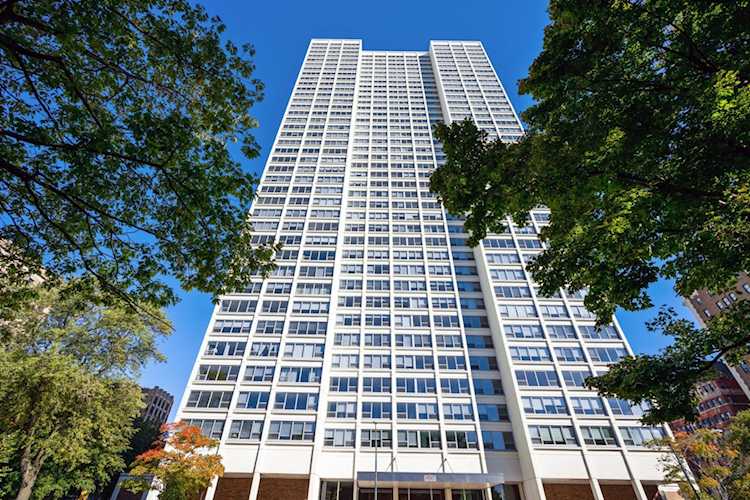 1700 E 56th St #3803-3804 Chicago, IL 60637