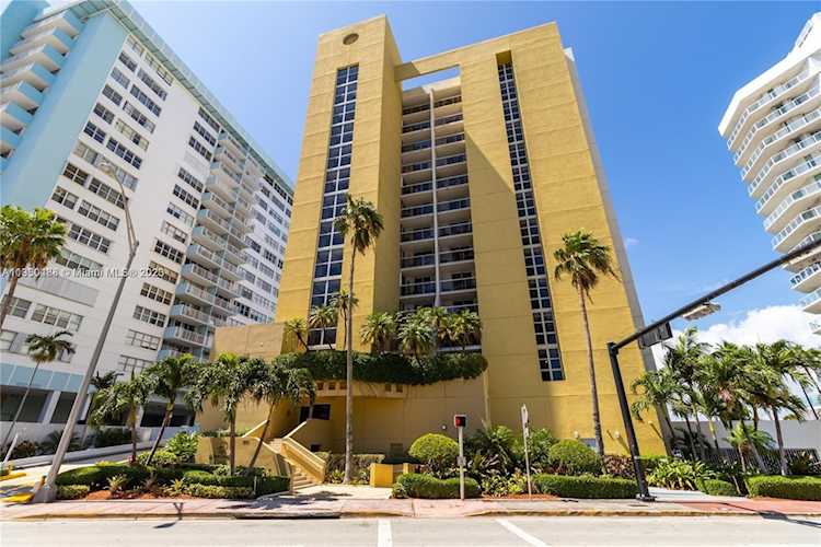 5880 Collins Ave #PH-1 Miami Beach, FL 33140