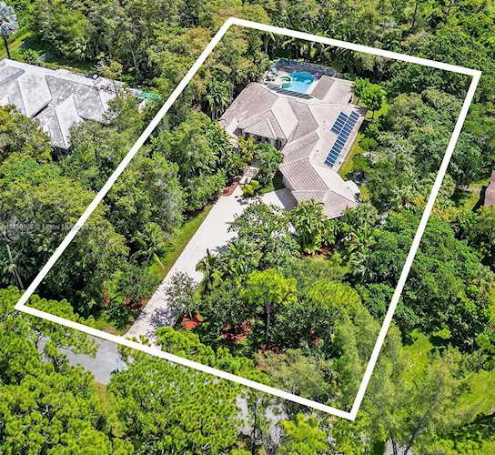 5906 NW 66th Ave Parkland, FL 33067