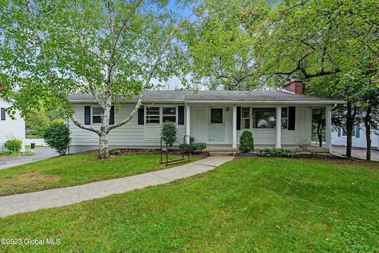 55 Lishakill Rd Albany, NY 12205