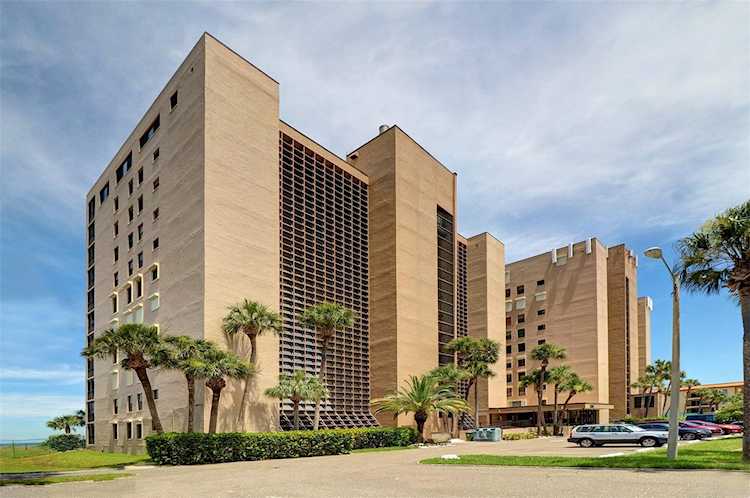 900 Gulf Blvd #703 Indian Rocks Beach, FL 33785