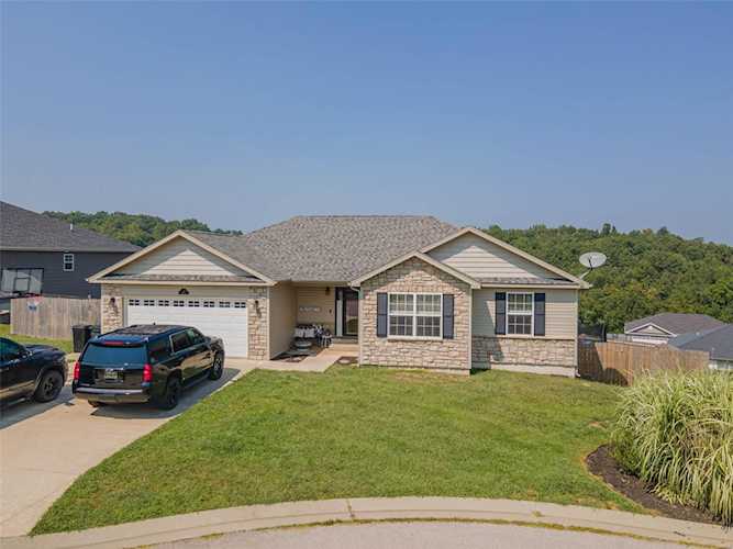 112 Greythorn Ct St Robert, MO 65584