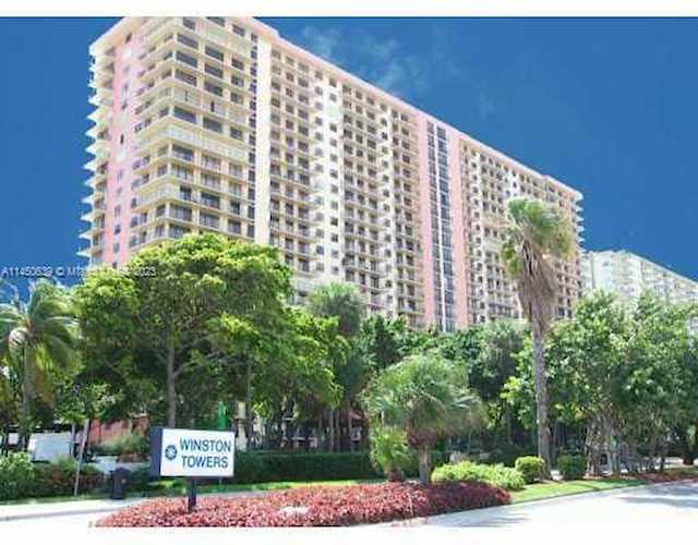 210 174th St #1615 Sunny Isles Beach, FL 33160