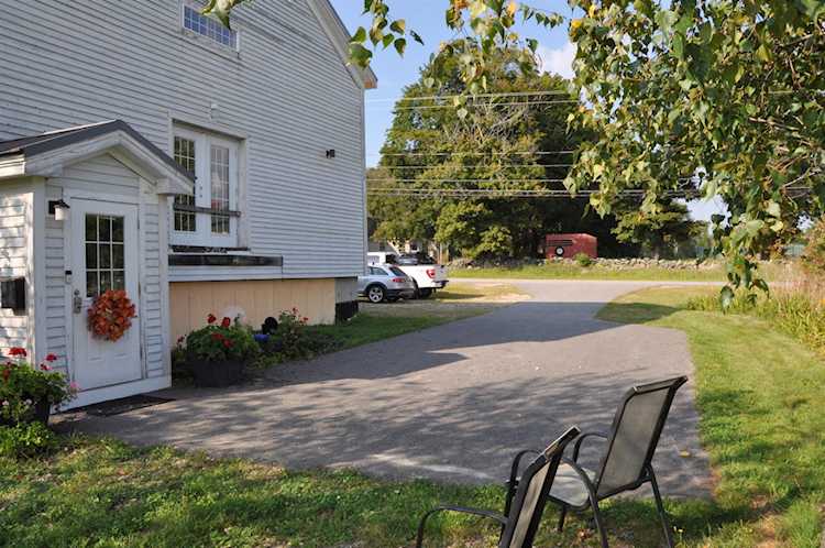 180 North Rd Deerfield, NH 03037