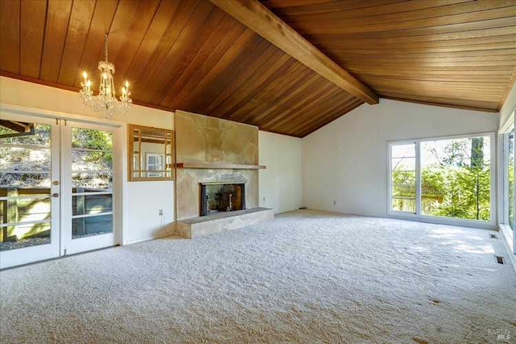 90 Upper Briar Road Kentfield, CA 94904
