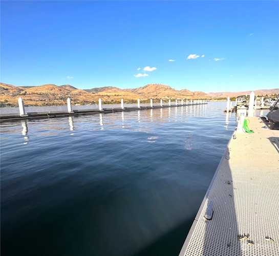 1350 W Woodin #CDE-1 Chelan, WA 98816