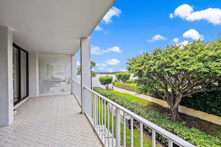 2784 S Ocean Boulevard #206n Palm Beach, FL 33480